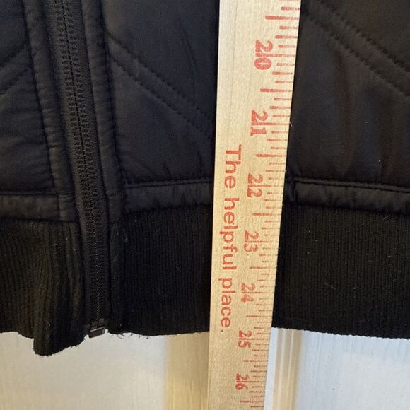 Prana Esla Vest Small Black Quilted Fleece Lined Zip Front Jacket 1962091 $145 - Picture 8 of 8